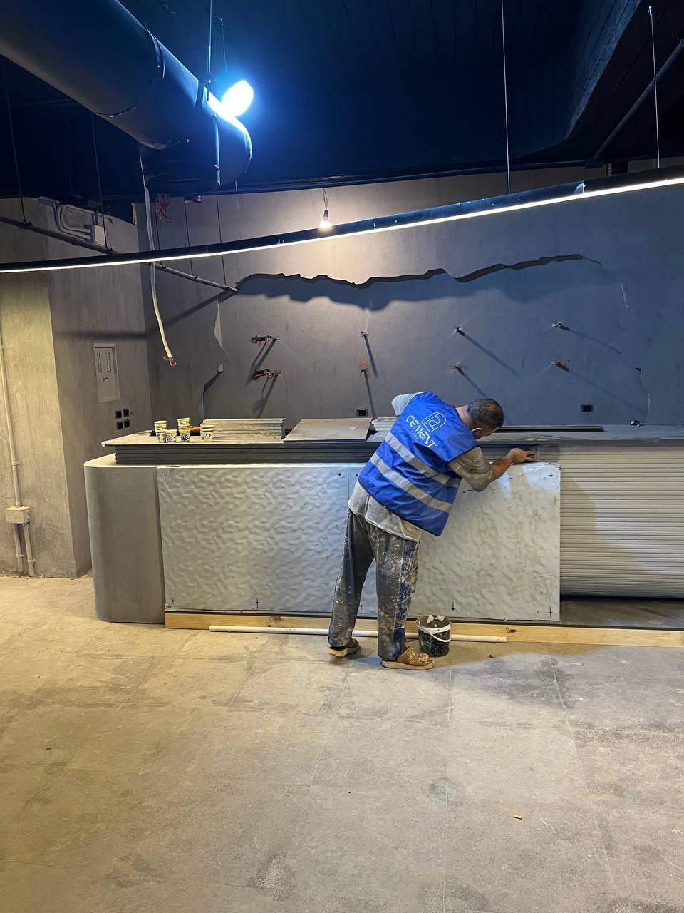 photo_5981249831429064985_y