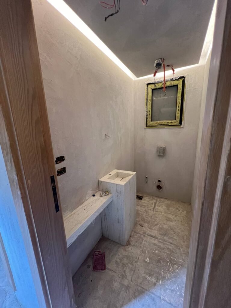 photo_5981249831429065046_y