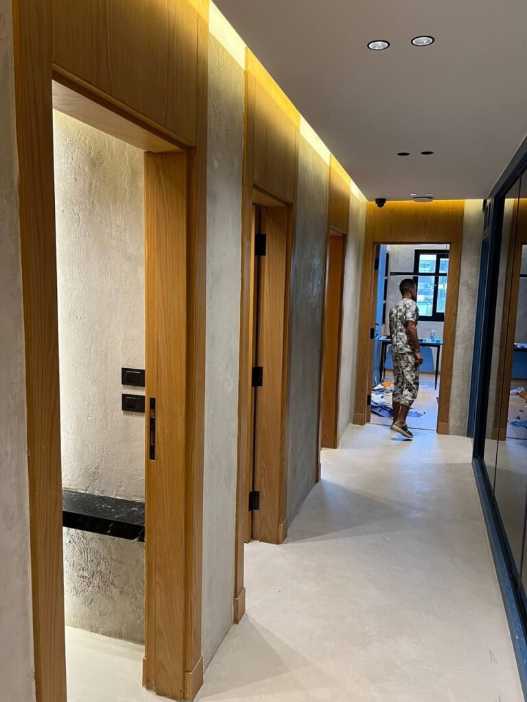 photo_5981249831429065056_y