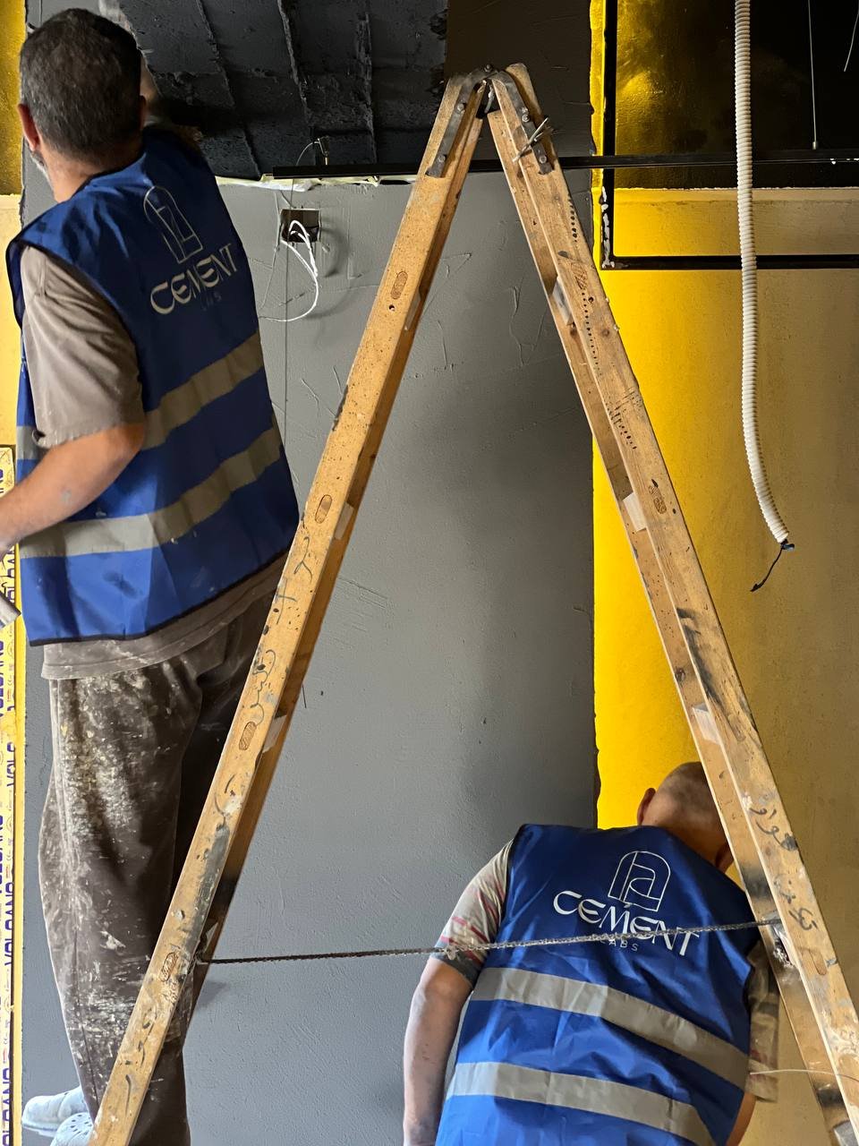 photo_5981249831429065001_y