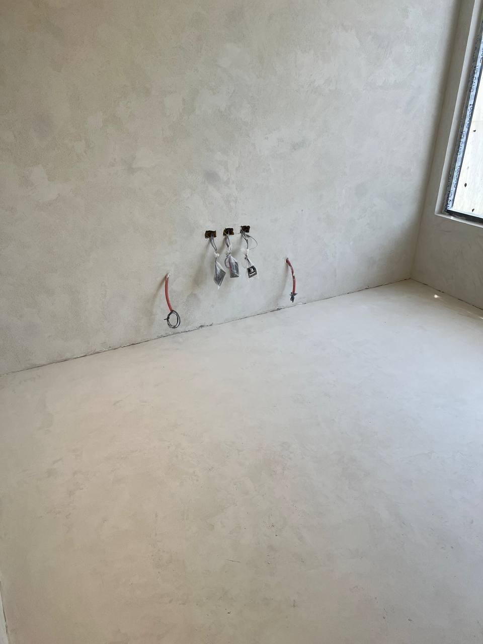 photo_5981249831429065045_y